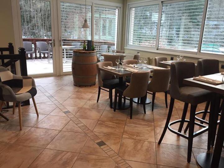 Hotel Restaurant Au Floridor Thann Buitenkant foto